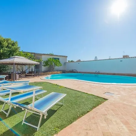 Villa Renato con piscina e barbecue Alloggio in famiglia Sorrento